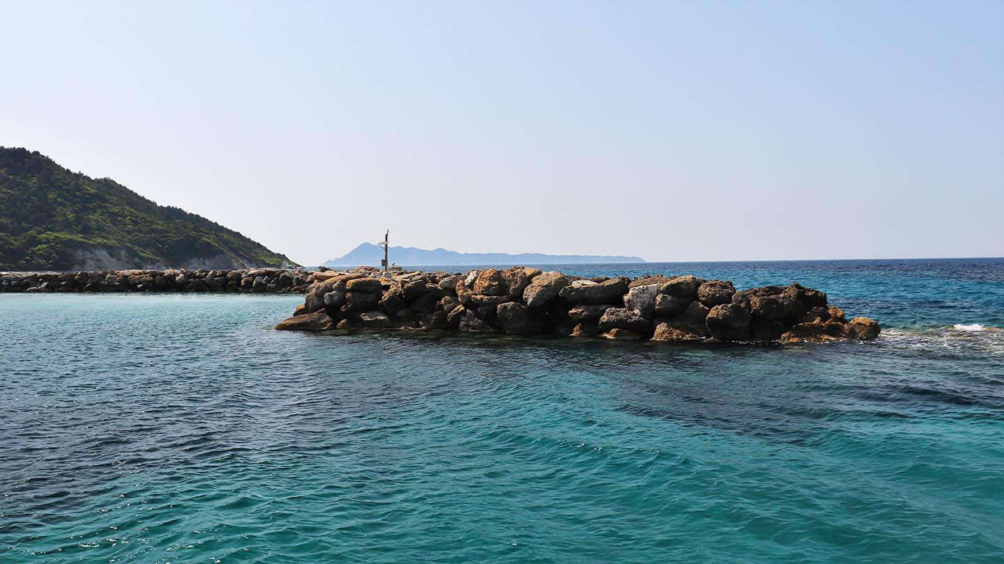 Μαθράκι Διαπόντια