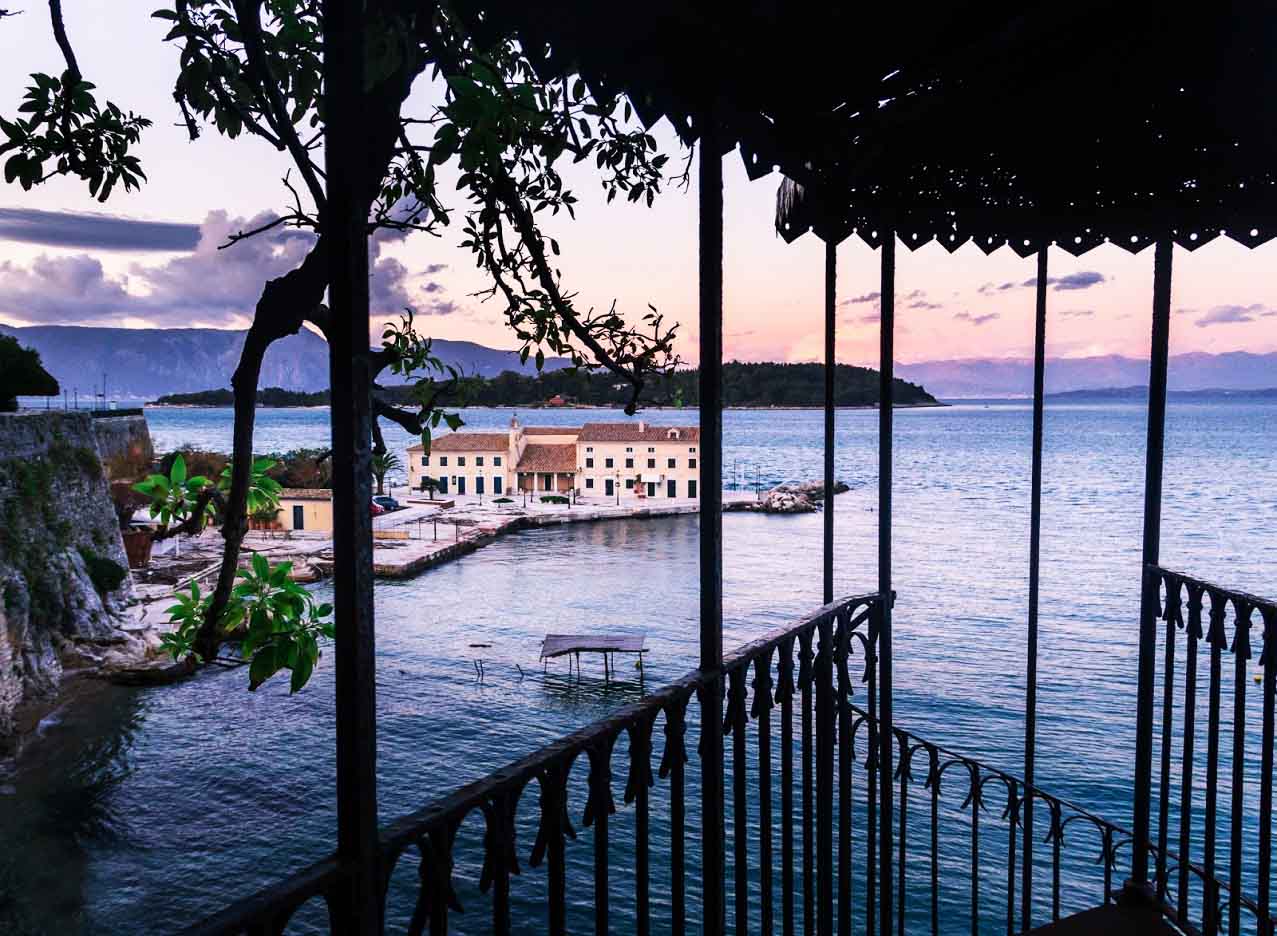 Faliraki Φαληράκι mykerkyra Eddie Kastamonitis