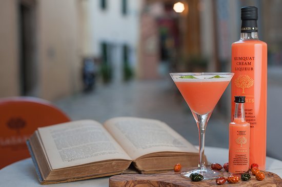 Kumquat Κούμκουάτ mykerkyra.com Lazaris Distillery & Artisan Sweets