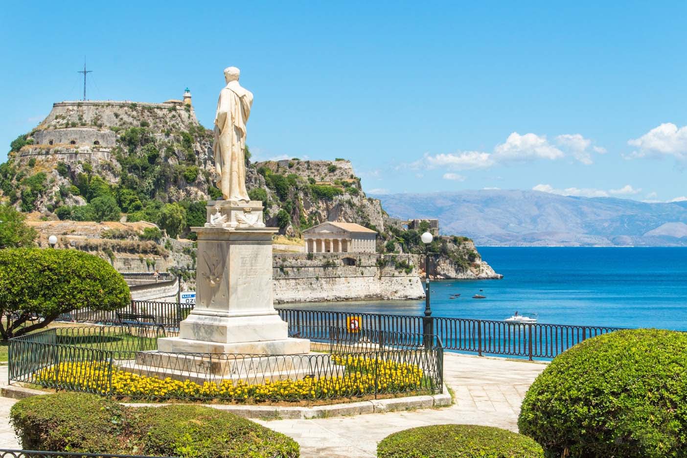 Ιόνιος Ακαδημία