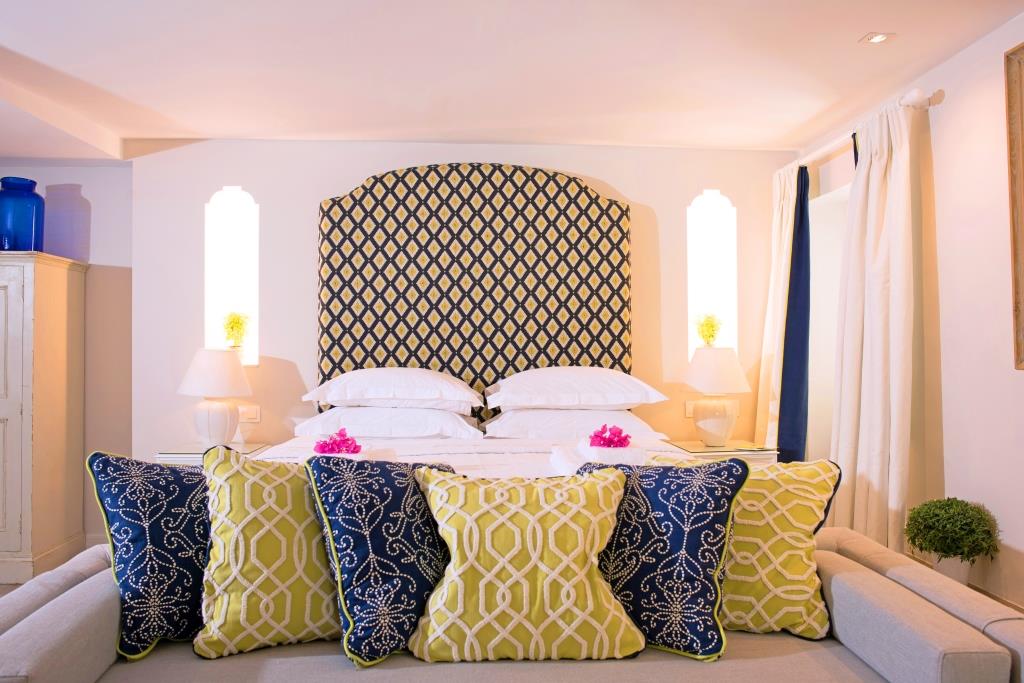 Liston suites Kouloura suite bedroom mykerkyra.com