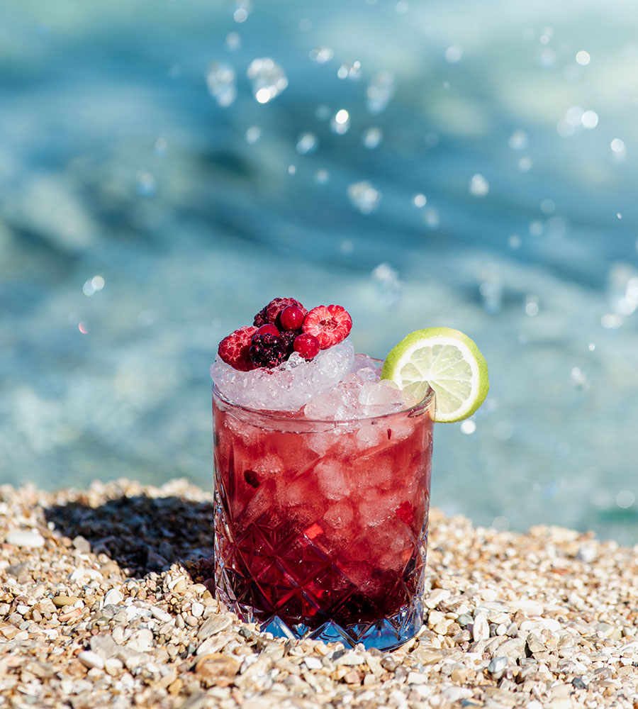 Beach Bar Cocktail Verde-Blu- Μπαρμπάτι Barbati mykerkyra.com