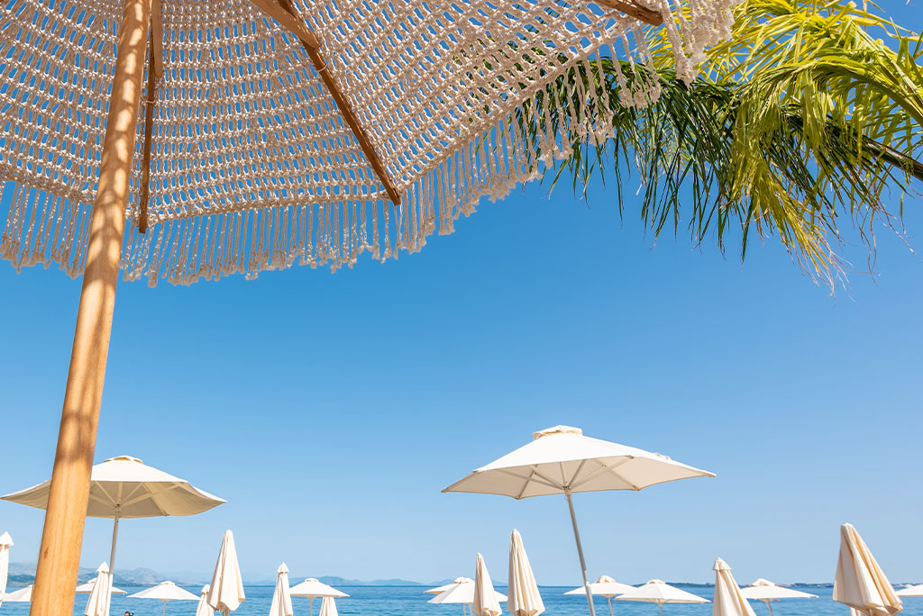 Verde-Blu- Μπαρμπάτι Barbati mykerkyra.com-t-Beach-Bar-