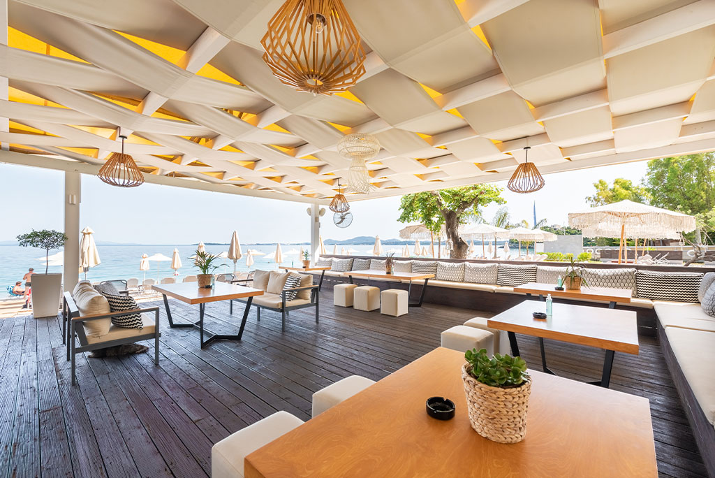 Verde-Blu- Μπαρμπάτι Barbati mykerkyra.com-t-Beach-Bar-
