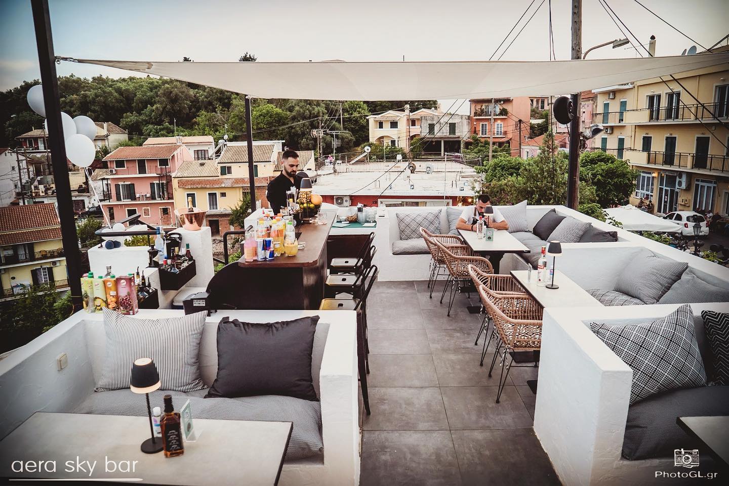 Aera Sky Bar Pelekas roof top Πέλεκας μπαράκια κέρκυρα corfu bars nightlife mykerkyra