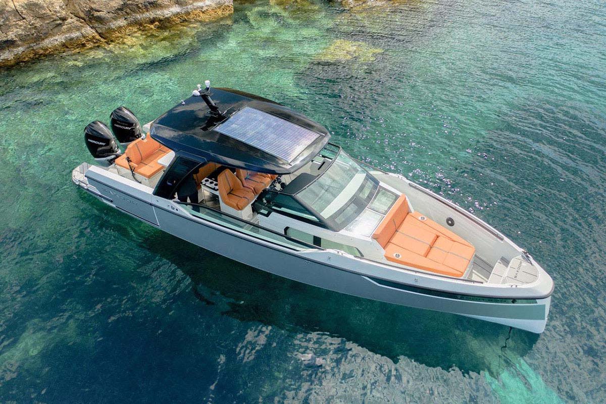 Contessa Yachting Corfu Luxury Yacht Services Corfu skipper yachts rent a boat rent a yacht luxury yachts boat rentals marina gouvia Μαρίνα Γουβιά Κεντρική Κέρκυρα σκιπερ (8)