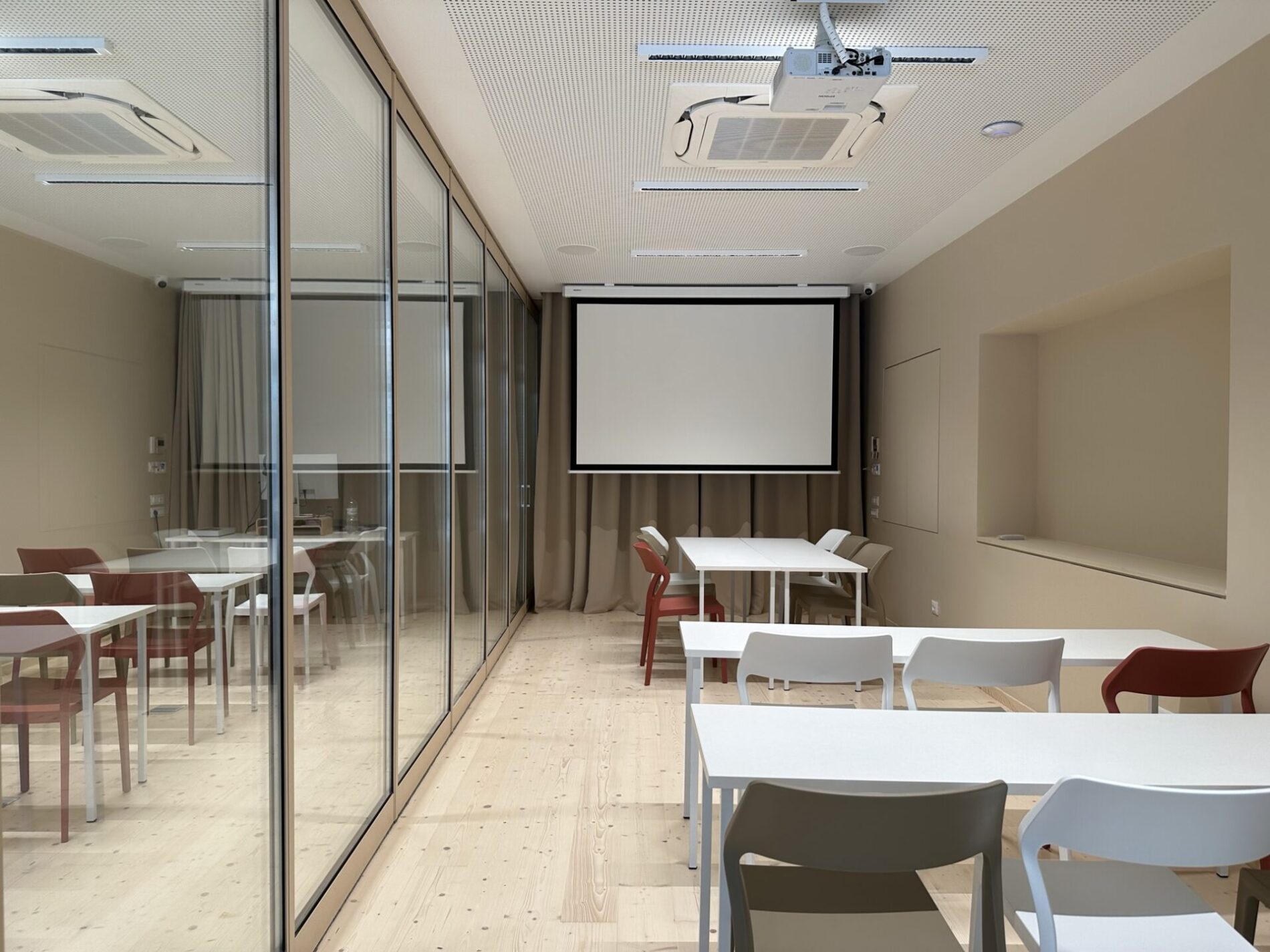 Silicon Urban Ecosystem silent booths coworking spaces Κέρκυρα Corfu digital nomads mykerkyra.com