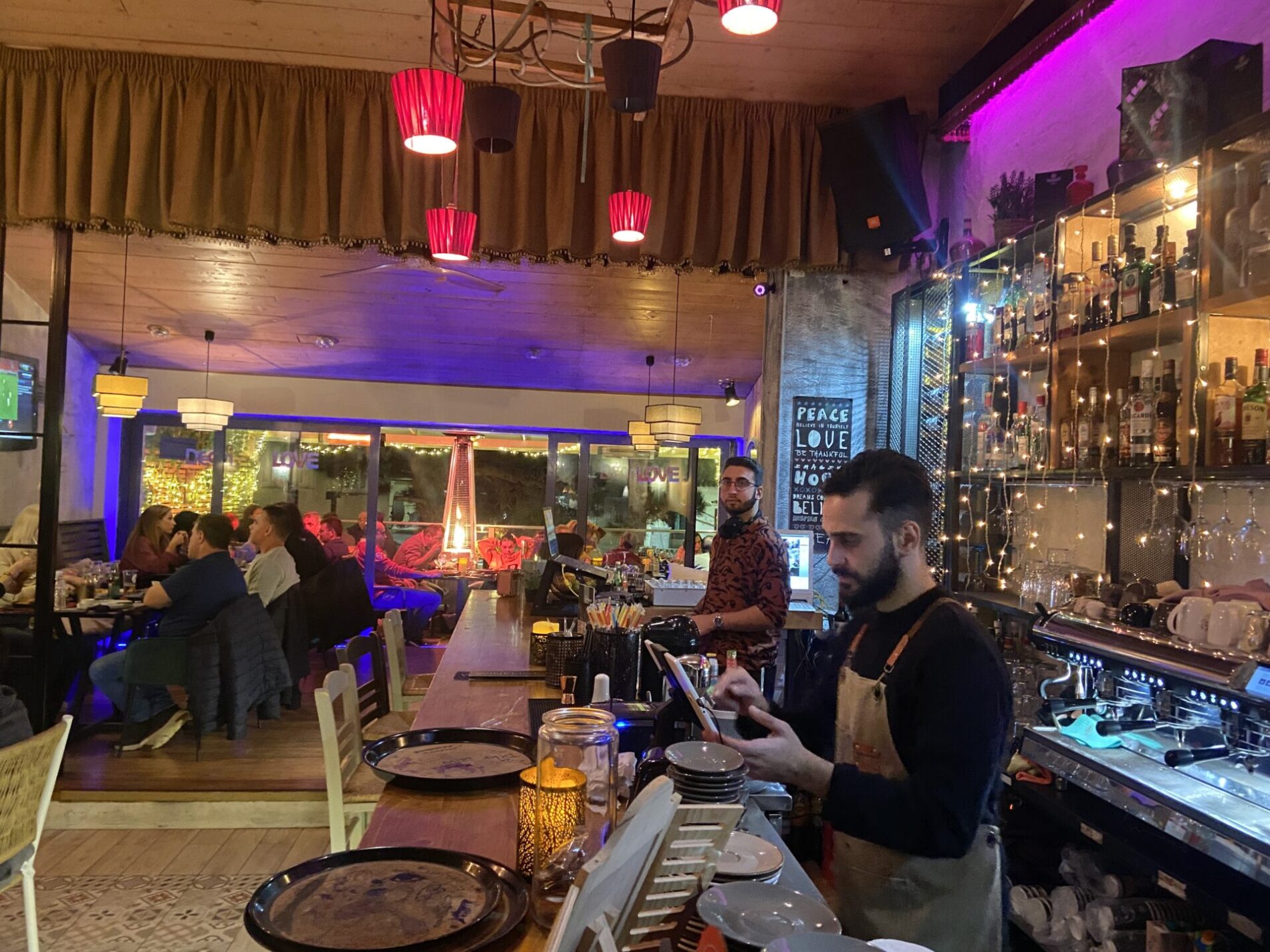 Square Burger & Steak House Kassiopi Κασσιόπη Βόρεια Κέρκυρα φαγητό εστιατόρια προτάσεις food restaurants corfu mykerkyra (4)