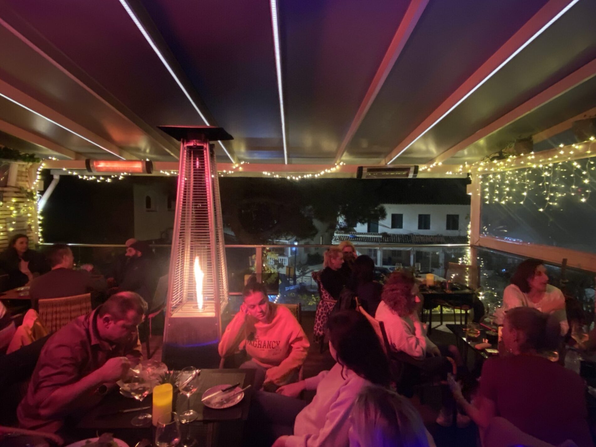 Square Burger & Steak House Kassiopi Κασσιόπη Βόρεια Κέρκυρα φαγητό εστιατόρια προτάσεις food restaurants corfu mykerkyra (7)