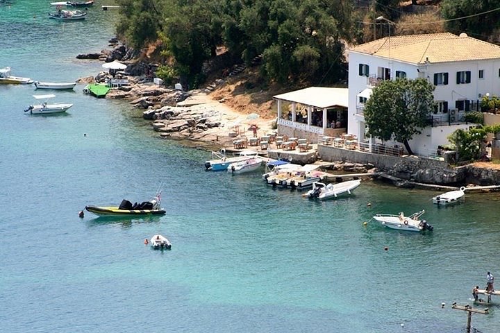 Sea Transfer στη Βορειοανατολική Κέρκυρα
